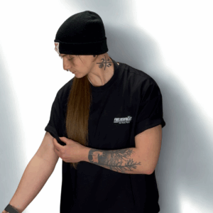 „ENGINEERED FOR SPEED“ oversized boxy-shirt girls