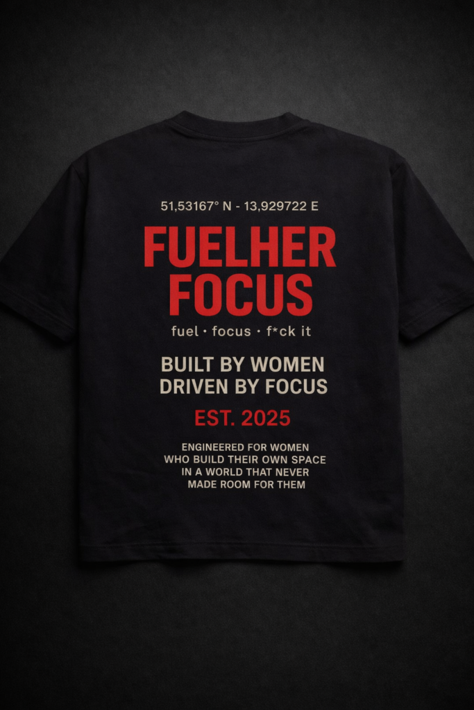 „BUILT BY WOMEN“ oversized boxy shirt girls